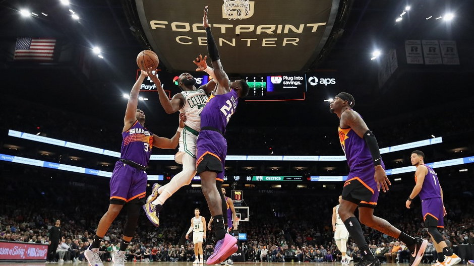 Phoenix Suns ponieśli  z rąk Boston Celtics najbardziej wstydliwą porażkę w tym sezonie