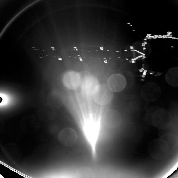 Rosetta widziana z oddalającego się Philae
