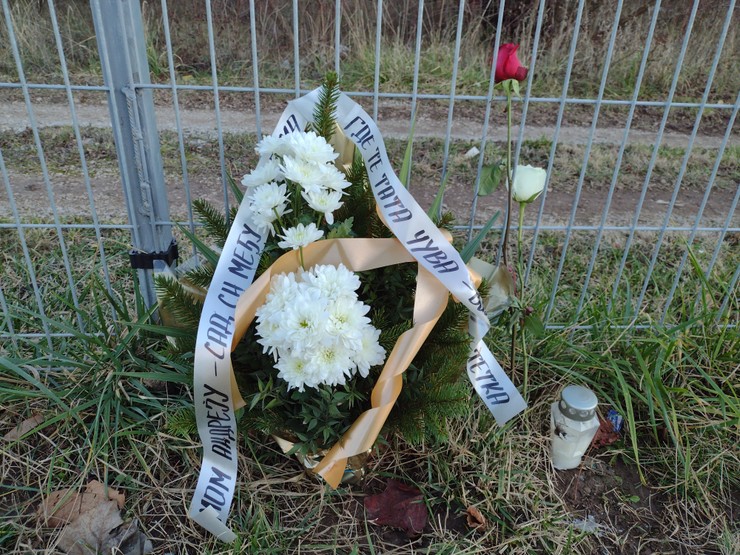 Venac posvećen nastradalom dvanaestogodišnjem Andreju