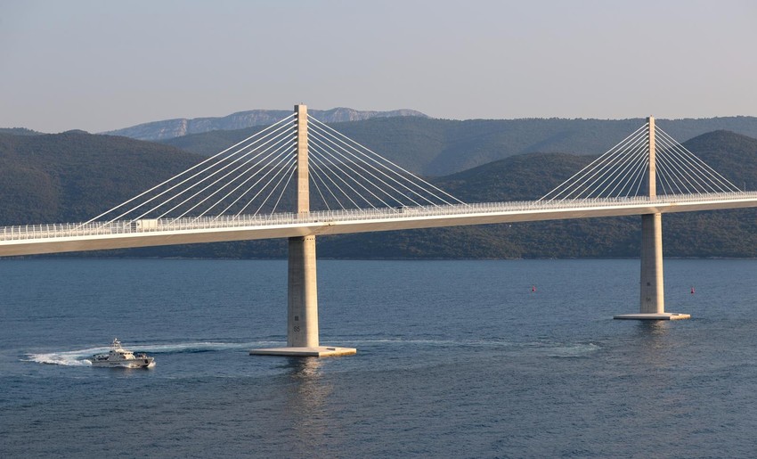 Pelješki most otvoren je za saobraćaj u oba smera.