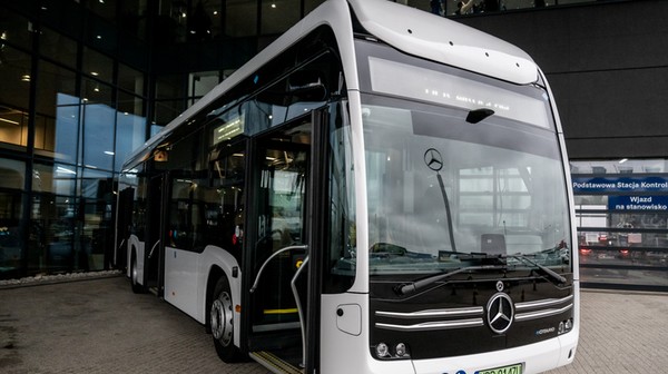 Po Wrocławiu będą jeździć komfortowe Mercedesy