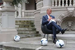Zbigniew Boniek: Taki mundial mi się nie podoba. Mistrzostwa obejrzę w telewizji