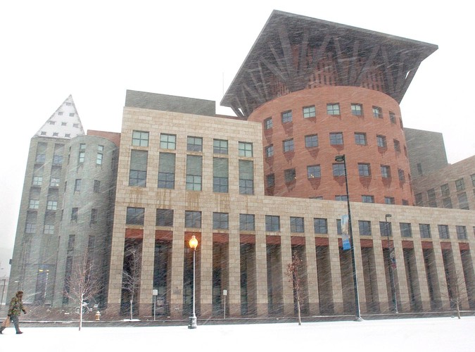 Biblioteka publiczna w Denver w Stanach Zjednoczonych znalazła się na liście najbrzydszych budynków świata magazynu 'Forbes'