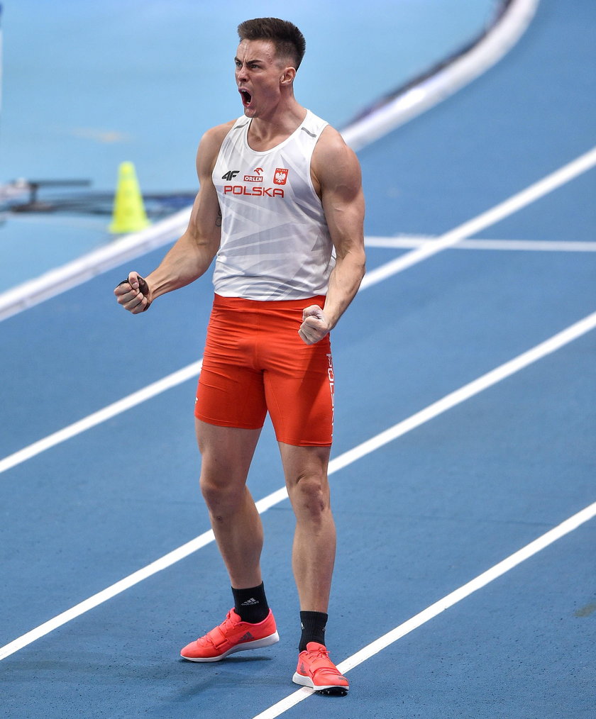 Paweł Wiesiołek z brązowym medalem w siedmioboju