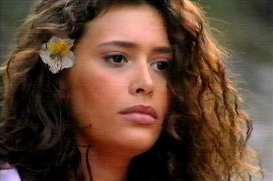 Angie Cepeda w serialu "Luz Maria" (1998)