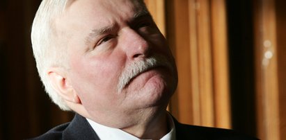 Wałęsa przyznał się. Mówi komu podpisał papiery