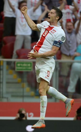 Robert Lewandowski strzelił trzy gole w meczu z Gruzją