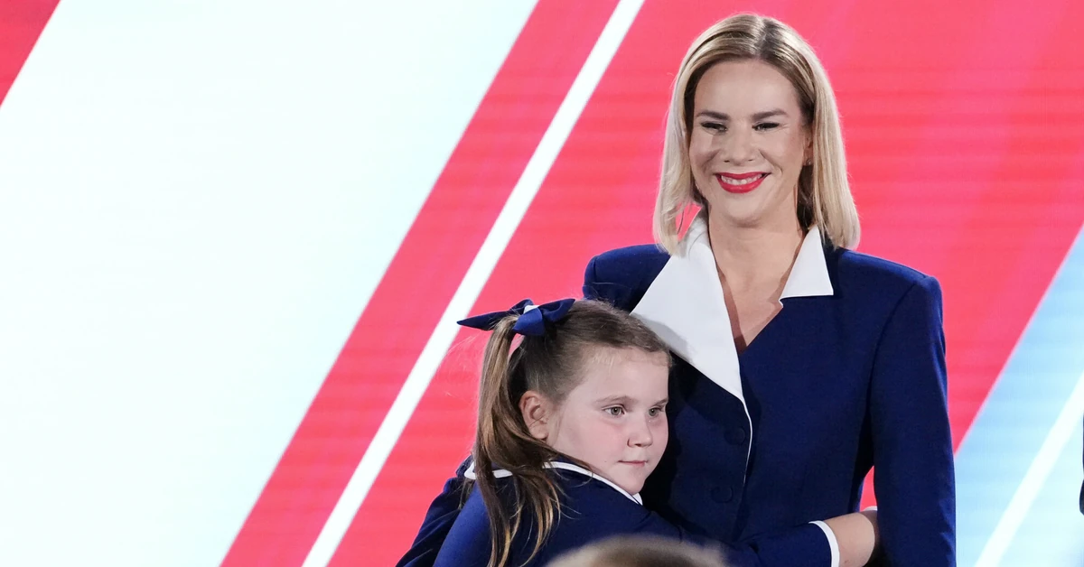 Marta Nawrocka posted a powerful entry. "Kasia sends her regards to all of Poland"