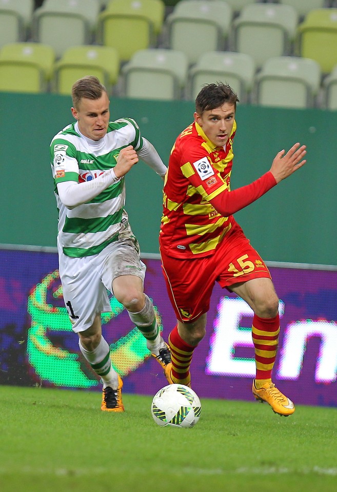 PIŁKA NOŻNA LIGA POLSKA LECHIA JAGIELLONIA (Paweł Stolarski Fiodor Cernych)