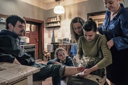 "Cicha noc" - zwycięzca festiwalu w Gdyni w kinach 24 listopada. Zobacz ZWIASTUN