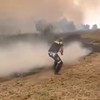 Policajac u borbi sa požarom