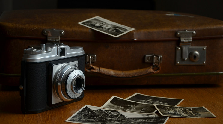 Közel 60 éves fotókat rejtett egy kamera - Blikk