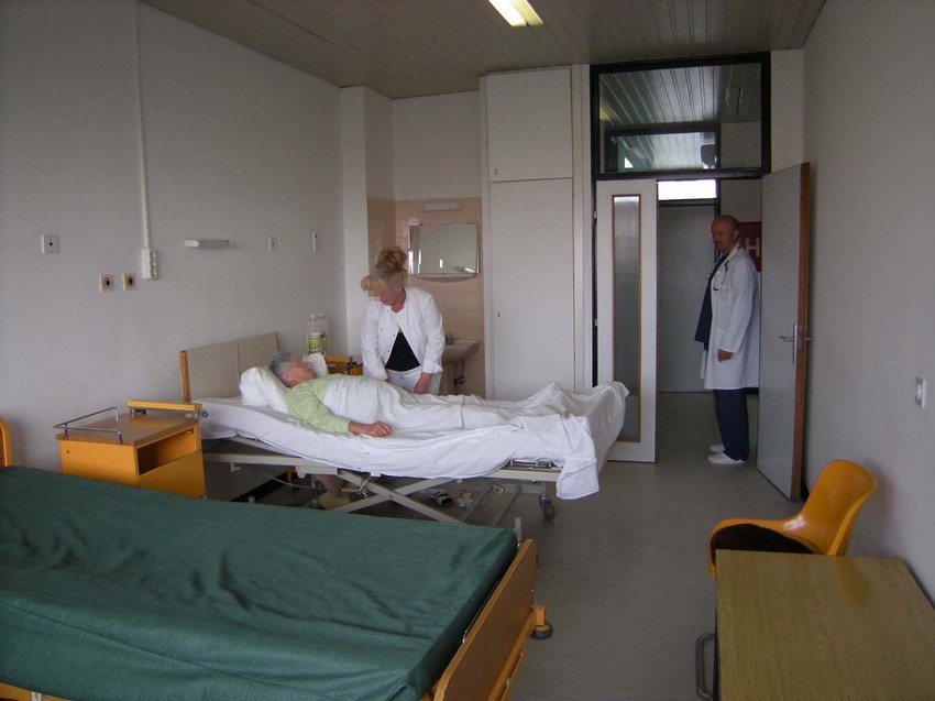 Na 10.026 bolničkih kreveta blizu 290.000 pacijenta