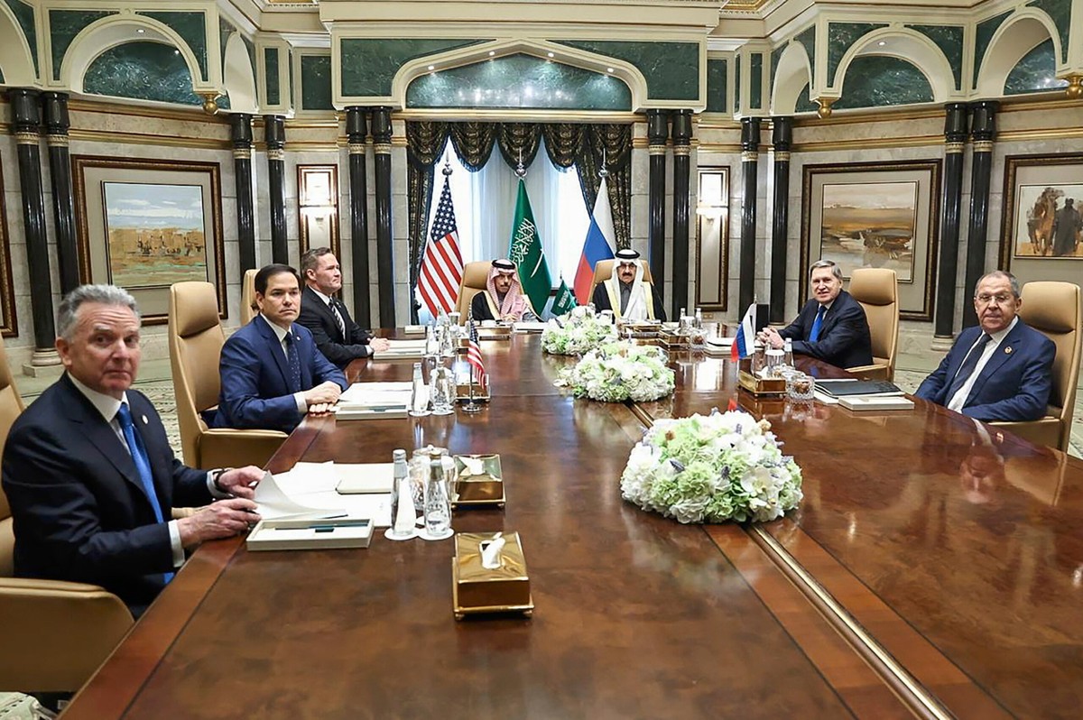 Spotkanie delegacji USA i Rosji w Arabii Saudyjskiej. 18.02.2025
