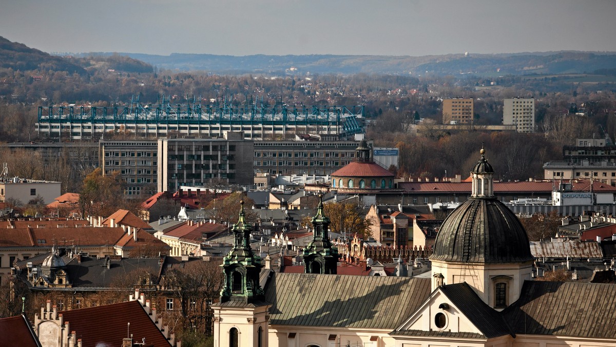 Stadion Wisły Kraków został wybrany najgorszym krakowskim budynkiem roku 2011. Stadion otrzymał aż 9 głosów na 13 możliwych.