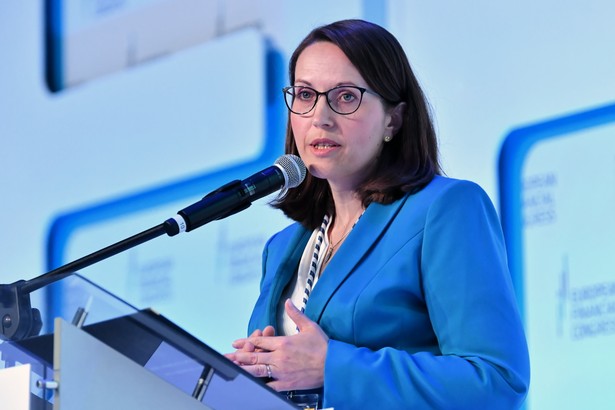 Minister finansów Magdalena Rzeczkowska podczas I dnia Europejskiego Kongresu Finansowego 2022