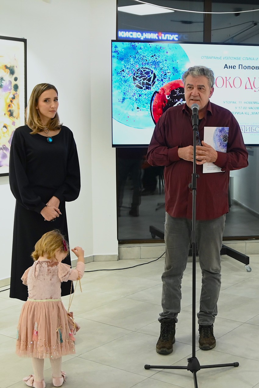 Akademska slikarka Ana Popović