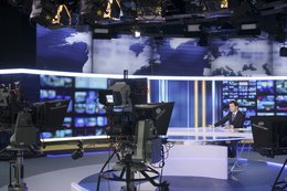 Czarne chmury nad TVN24. Jest kilka scenariuszy wyjścia z sytuacji