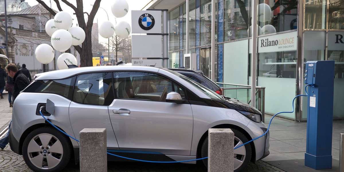 BMW i3 - jeden z elektrycznych samochodów niemieckiego koncernu