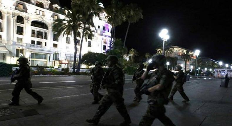 Police hurt in standoff with locals north of Paris