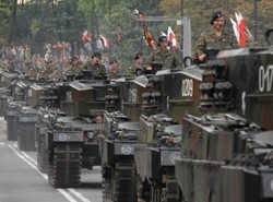 Czystki w armii. Kilka tysięcy ludzi straci pracę