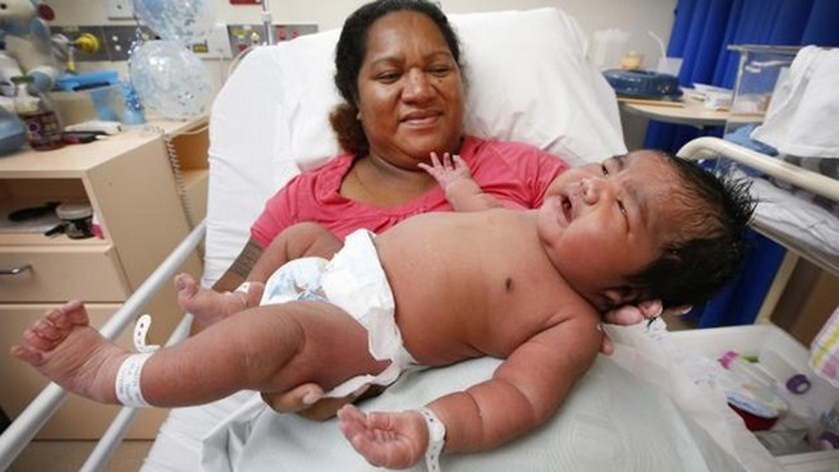W Australii przyszedł na świat naprawdę duży noworodek! W chwili narodzin ważył on bowiem aż 6,3 kg.