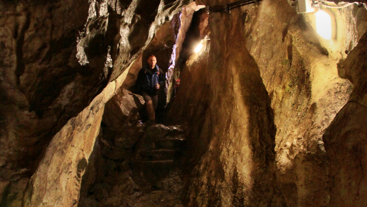 Tatry: Jaskinia Mroźna ponownie otwarta