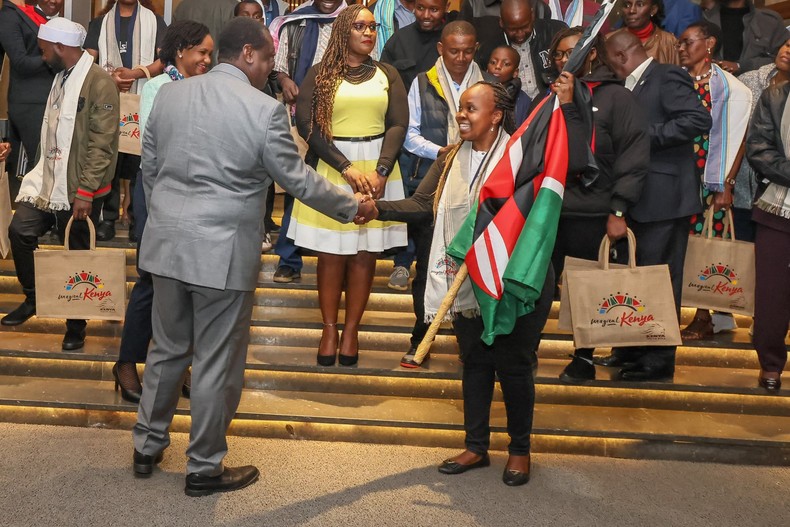 Prime CS Musalia Mudavadi sends off a cohort of Kenyan teachers who have secured job placements in various district schools across the United States of America.