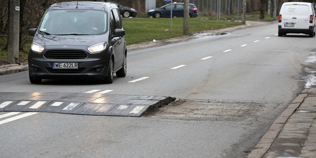 Naprawcie porządnie te progi 