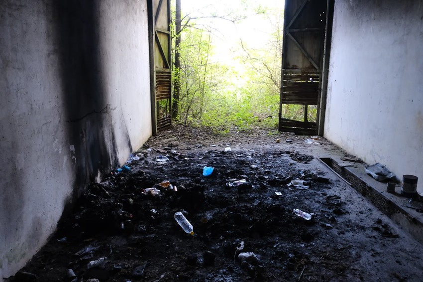 Mesto na kom su spaljivane lične stvari i mobilni telefoni