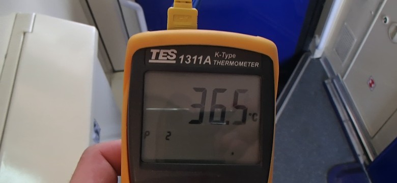 36°C w "klimatyzowanym" pociągu. Wybieram podróż samochodem