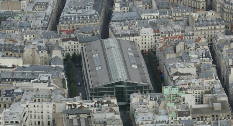 An aerial view of the Place du Marche Saint-Honore in 2005