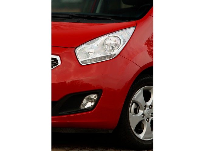 Kia Venga - Toyota niech się schowa