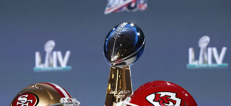 Super Bowl: Bukmacherzy nieznacznie większe szanse dają Kansas City Chiefs