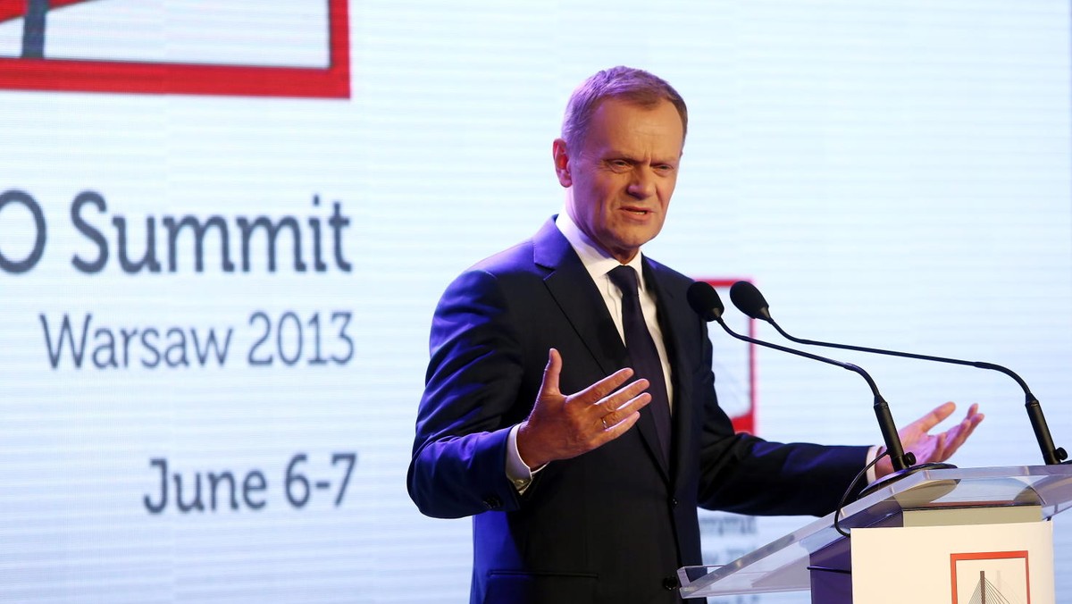 Premier Donald Tusk spotkał się w piątek w Lizbonie z szefem portugalskiego rządu Pedro Passosem Coelho i rozmawiał z nim m.in. o walce z kryzysem gospodarczym w UE oraz sytuacji Polski i Portugalii. Zdaniem Tuska każdy kryzys jest do pokonania.