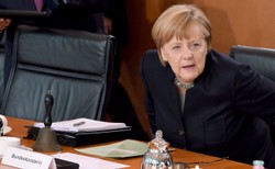 Merkel: Polityka otwartych drzwi wobec uchodźców nie zmieni się. Mimo wzmożonej agresji