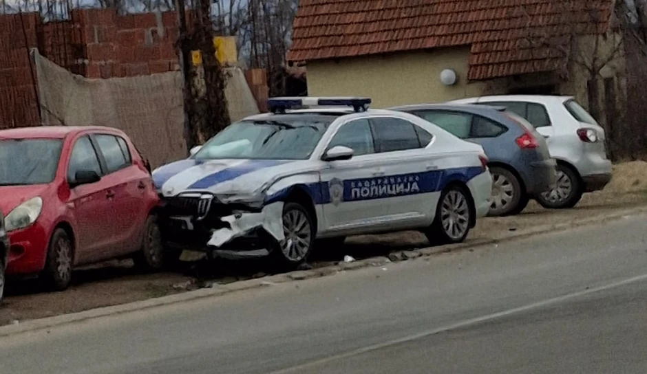 Dva sudara u naselju Ledena stena