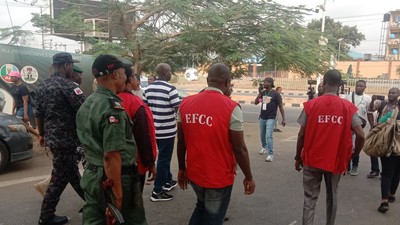 EFCC officials (PUNCH)
