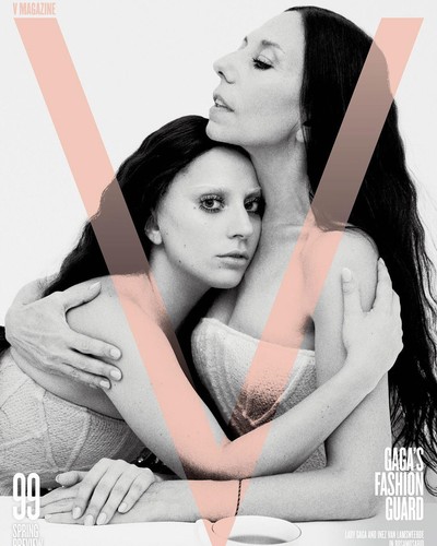 Lady Gaga na zdjęciach z sesji dla magazynu 'V'