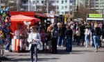 Tłumy na zlocie foodtrucków. Nie przestrzegano obostrzeń