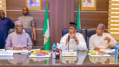 Atiku Abubakar at the meeting of PDP governors' forum. [Twitter:@atiku]