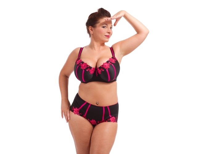 Ewa Michalak - bielizna z kolekcji jesień/zima 2011/2012.