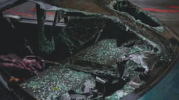 Halálos baleset: fának csapódott, majd kigyulladt egy autó Mihályi és Jobaháza között