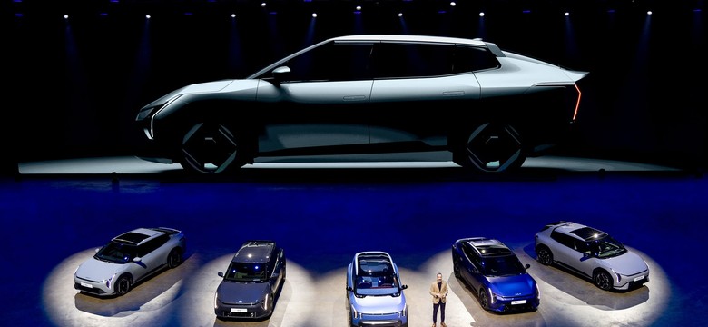 Kia sypie premierami. Nowy sedan i hatchback 5d to trzęsienie ziemi