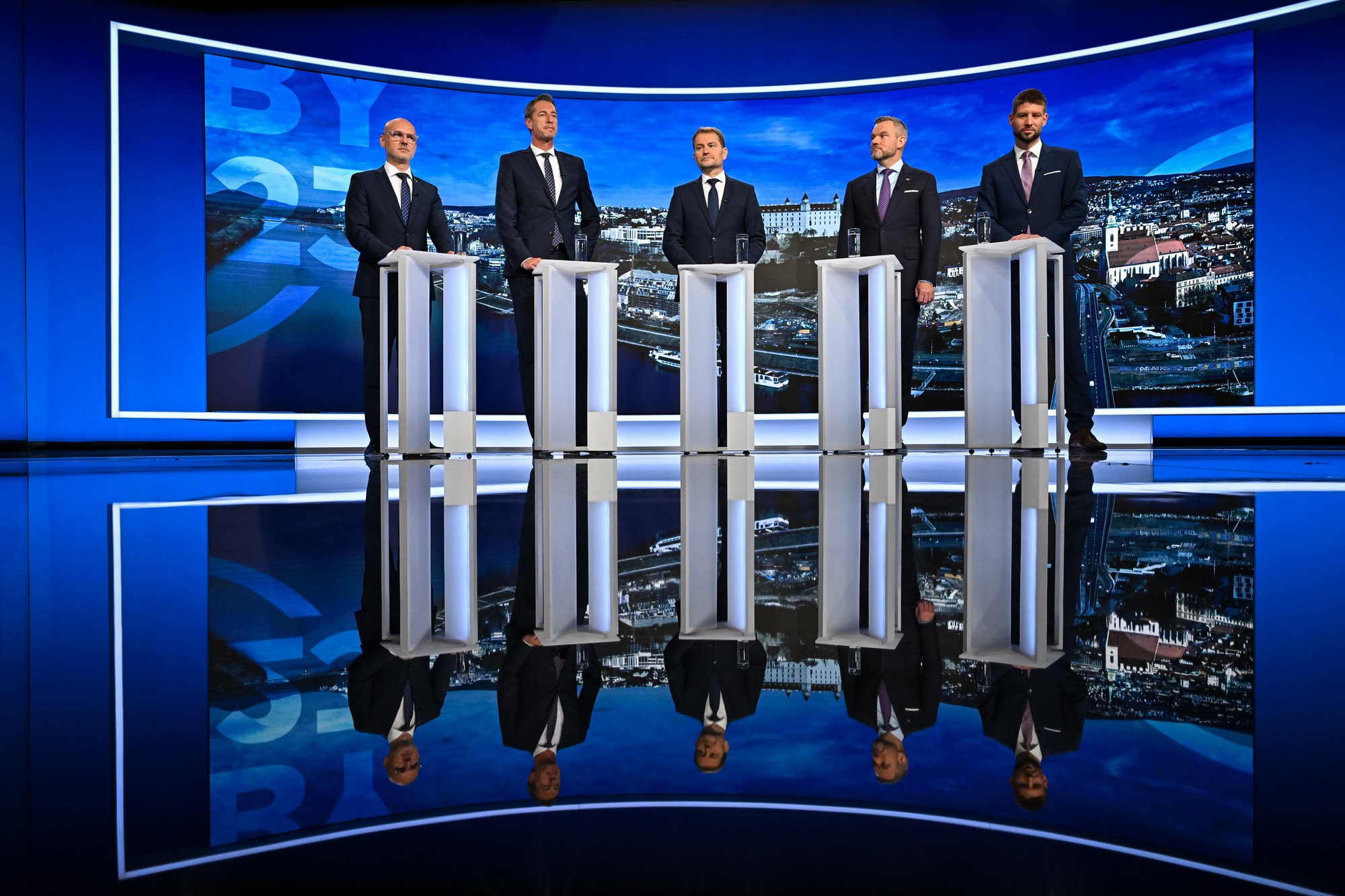 Slováci najviac vyhľadávali informácie o voľbách.