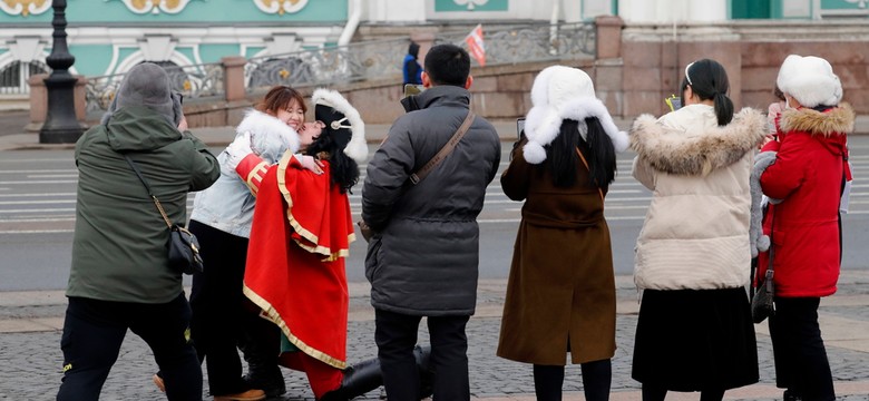 Chińskie triady robią bojowy zwiad w Petersburgu. Rosja może się stać miejscem przerzutu setek ton heroiny na Zachód