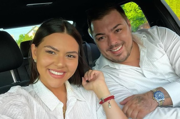 "MALENA, HOĆEŠ KOD MENE, ZA KOLIKO SI TU?" Ovo su poruke koje je Sloba Vasić pisao drugoj ženi, a tvrdi da je veštačka inteligencija: Sve isplivalo na videlo