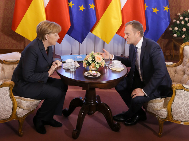 Tusk i Merkel zgodni w sprawie Ukrainy. RELACJA na ŻYWO
