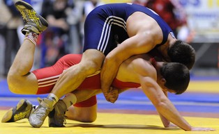 Wojskowe Ferie: W poniedziałek odbędzie się pierwszy trening zapaśniczy on-line