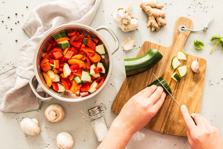 Do dań jednogarnkowych można użyć tak naprawdę większości produktów spożywczych